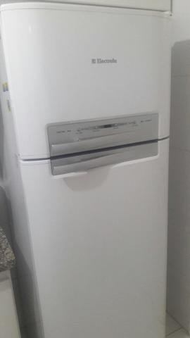 manual geladeira electrolux df48