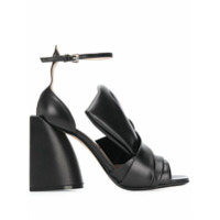 Nº21 Sandália com aplicação de laço - Preto