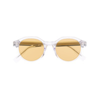 Fendi Eyewear Óculos de sol quadrado com logo - Branco