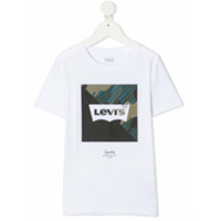 Levi's Kids Camiseta mangas curtas com estampa camuflada - Branco