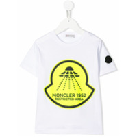 Moncler Kids Camiseta com estampa Restricted Area - Branco