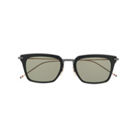 Thom Browne Eyewear Armação de óculos Wayfarer gatinho - Preto