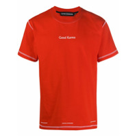 United Standard Camiseta com estampa Good Karma - Vermelho
