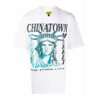 Chinatown Market Camiseta decote careca New York City - Branco