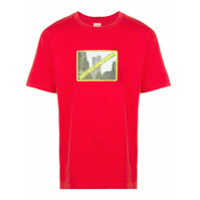 Supreme Camiseta com estampa Greetings From Supreme - Vermelho
