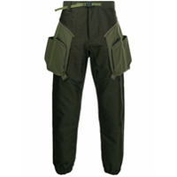 White Mountaineering belted cargo trousers - Verde